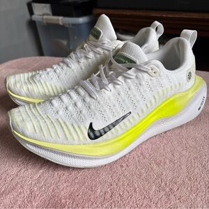 Nike InfinityRN 4 Men's Size 11.5 White Light Lemon Twist Volt Black DR2665-101